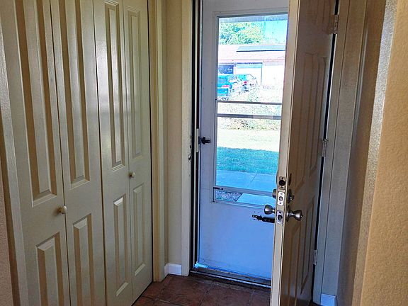 3rd image of 3304 Centennial Rd