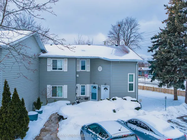 189 Dorchester Blvd #207, Saint Catharines, ON L2M 7V8