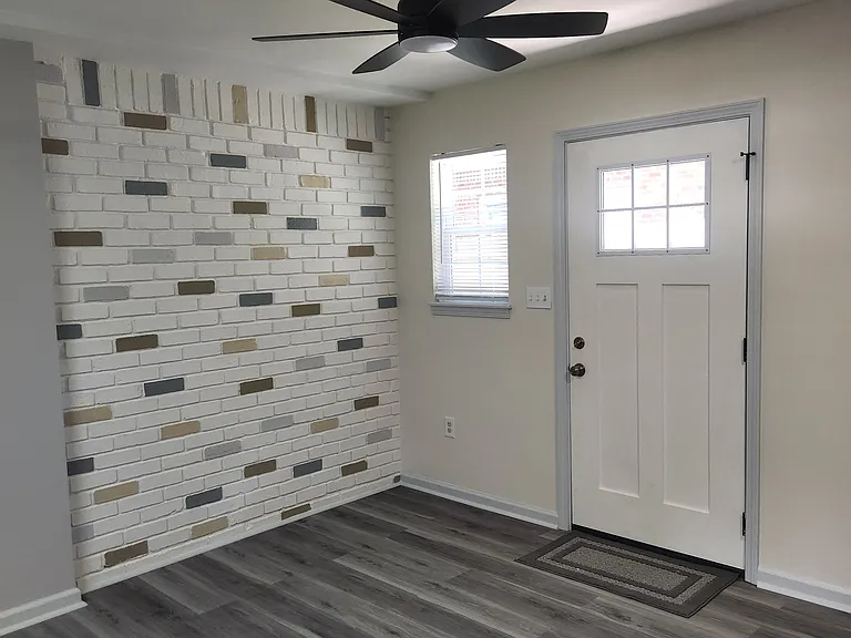 2526 Windmere Dr — Photo 13