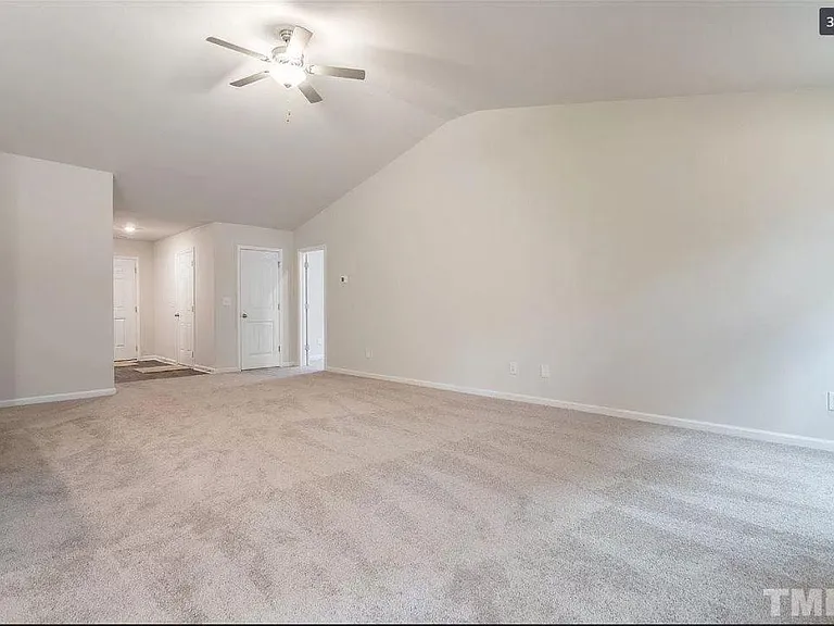 335 Windbreak Ln — Photo 8