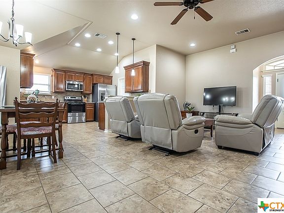 5th image of 3605 Loma Gaile Ln