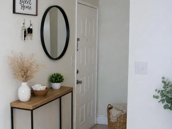 503 Gardens Drive #101, Pompano Beach, FL 33069