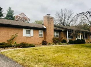 6944 Rolling Ln, Newburgh, IN