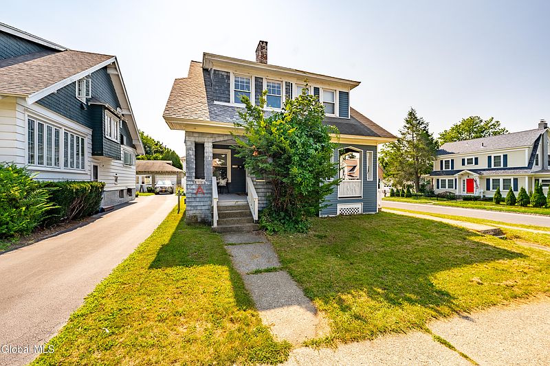 2nd image of 125A N Main Avenue