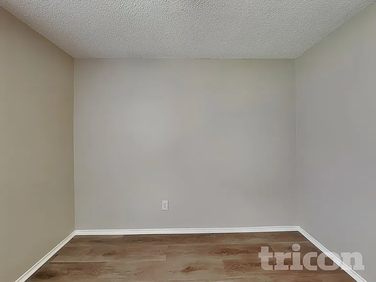 5005 Coronet Ct — Photo 10