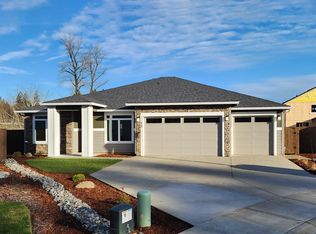 808 NW 29th St, Battle Ground, WA
