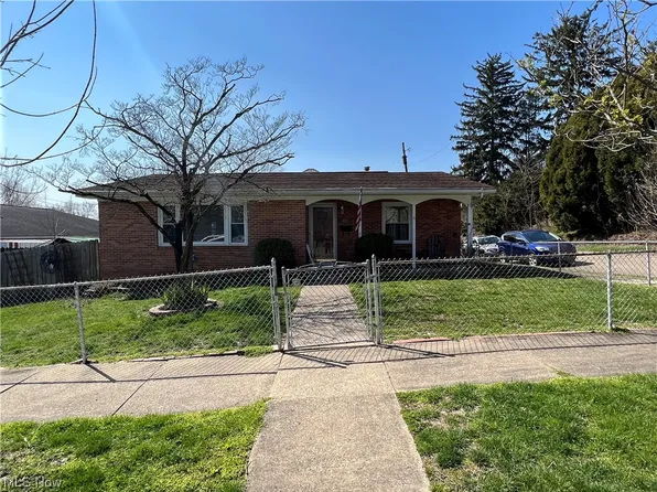 457 N 7th St, Cambridge, OH 43725