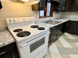 1124 4th Ave, Beaver Falls, PA 15010