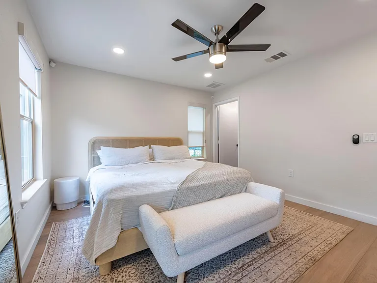 2115 Garden St — Photo 13