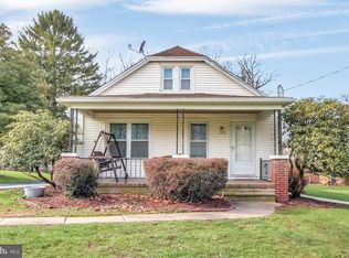 17498 Barrens Rd N, Stewartstown, PA 17363