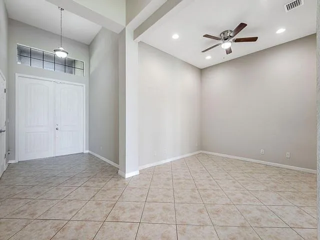 3425 Siena Cir — Photo 18