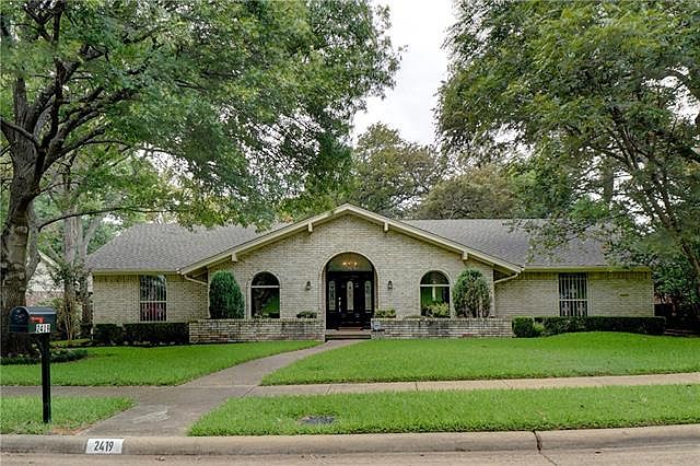 1st image of 2419 Little Creek Dr