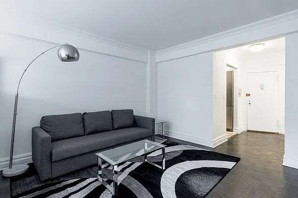 Rented by Corcoran | media 7