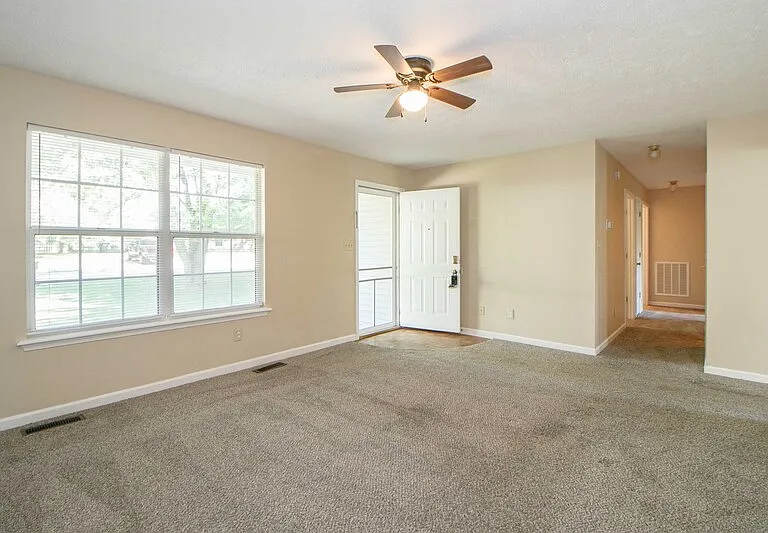 217 New Gritton Ave — Photo 2