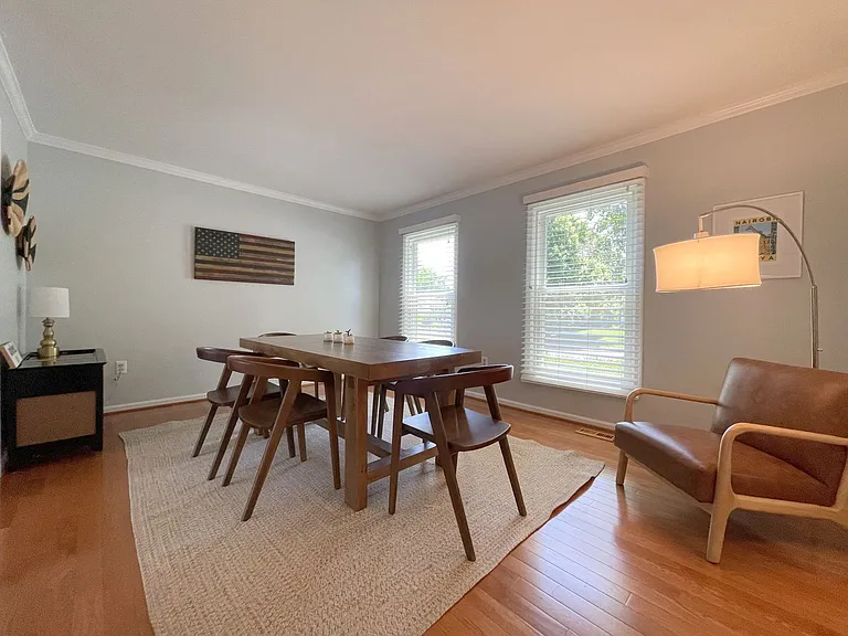 502 Clagett St SW — Photo 4