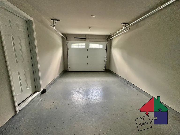 63 Southerberry Dr #102 — Photo 20
