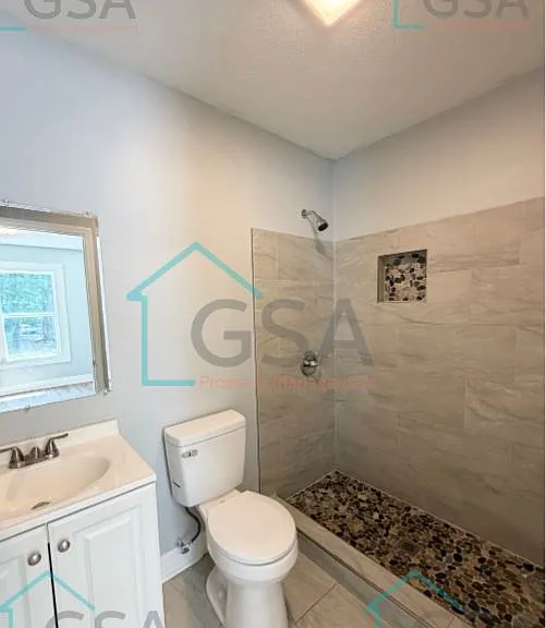 101 Hammond Ave — Photo 11