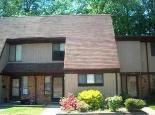1178 Willow Green Dr, Newport News, VA 23602