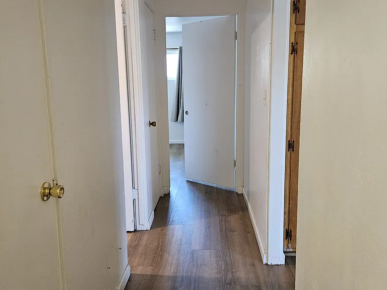 2304 Oxford Way #2304 — Photo 2