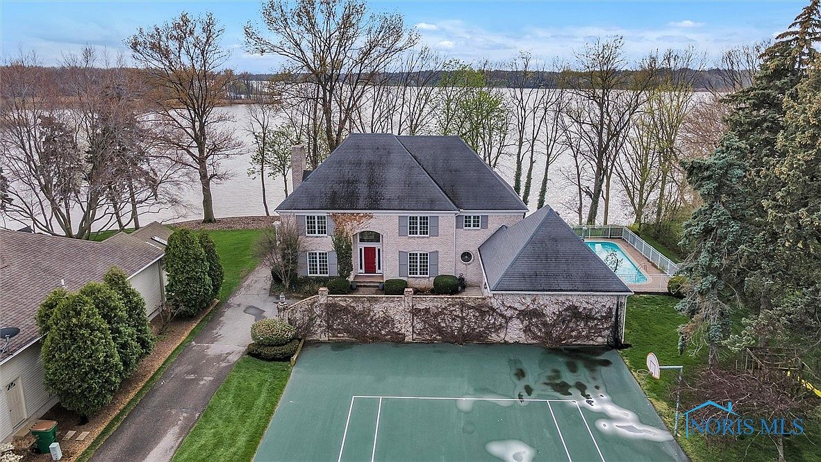 131 Harbor Point Rd, Rossford, OH 43460 Zillow
