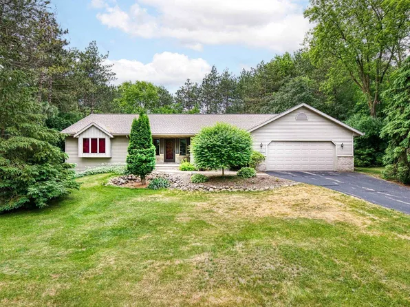 8341 Valley View Cir, Larsen, WI 54947