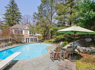 180 Scarborough Rd, Briarcliff Manor, NY 10510