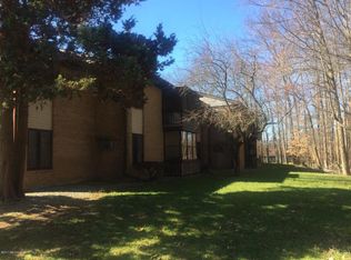 22 Amberly Dr UNIT H, Manalapan, NJ 07726
