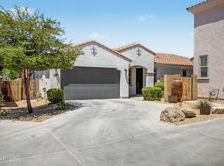 3834 E Branham Ln, Phoenix, AZ 85042