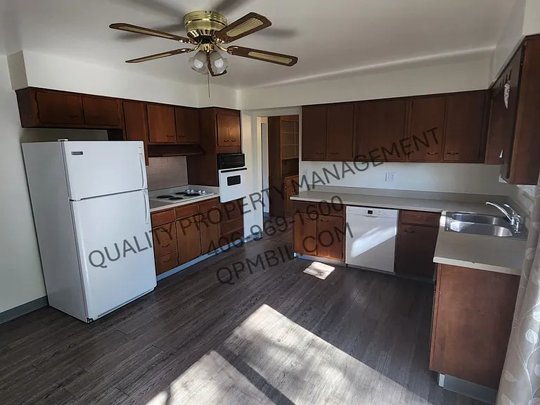 1904 Saint Johns Ave #1904 — Photo 2