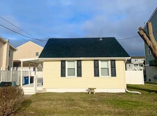 325 N Somerset Ave, Ventnor City, NJ