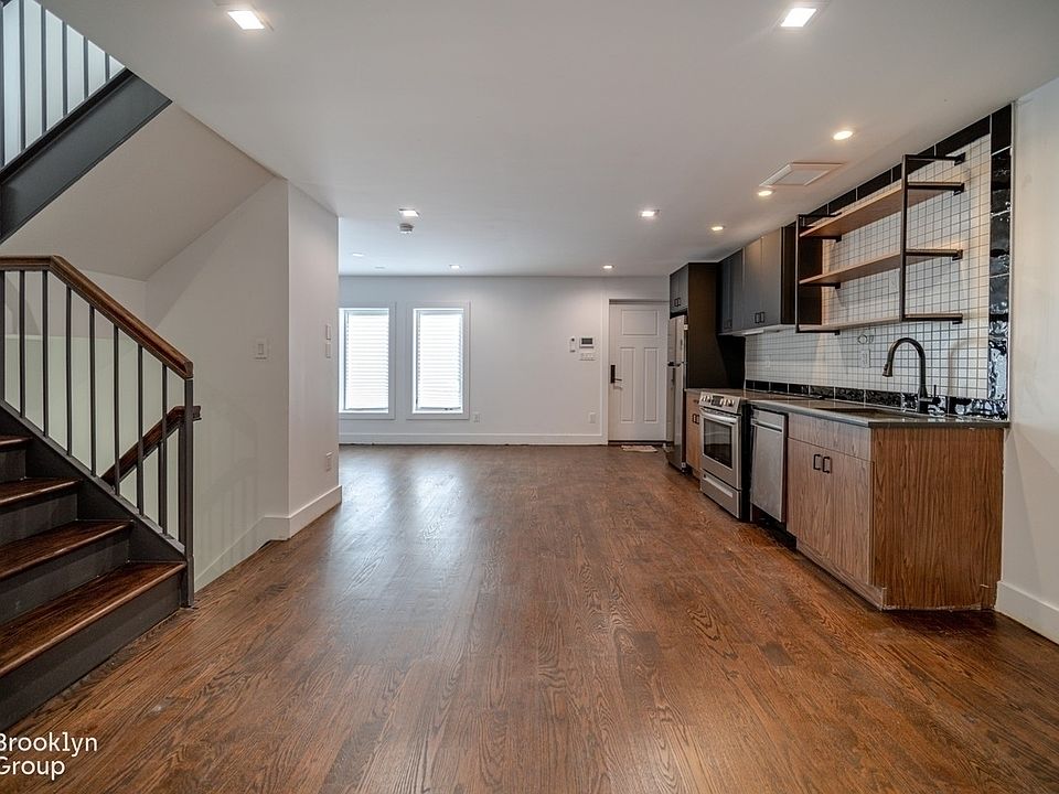 1st image of 17 Kent Ave #B