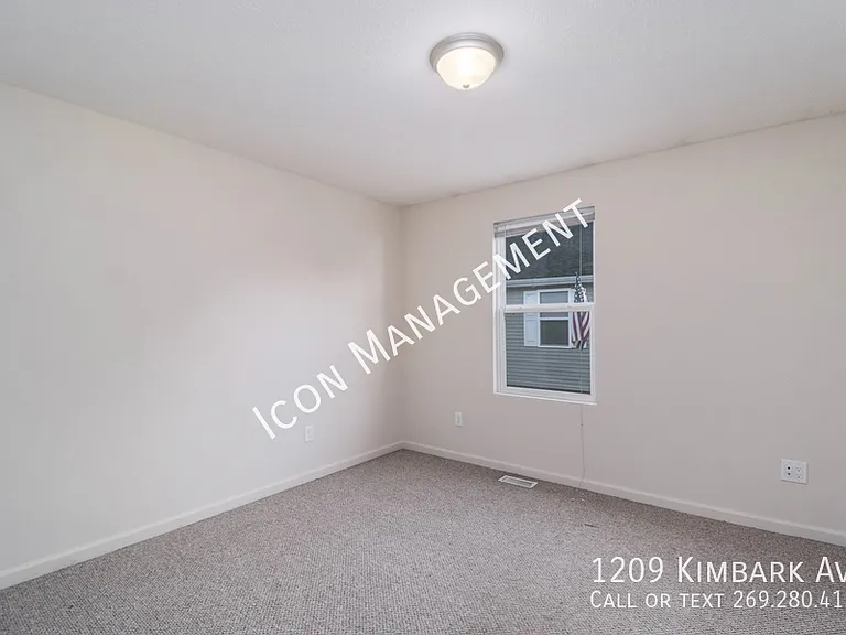 1209 Kimbark Ave — Photo 13