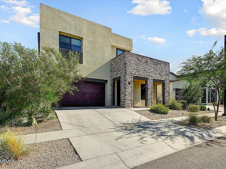 829 E Monte Way — Photo 19