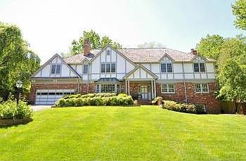 1st image of 1436 Highwood Dr