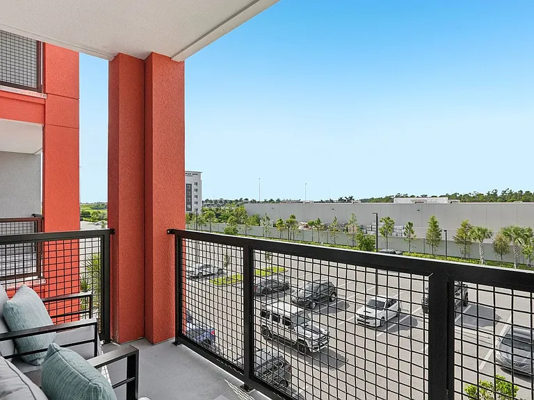 The Centro Apartments — Photo 95