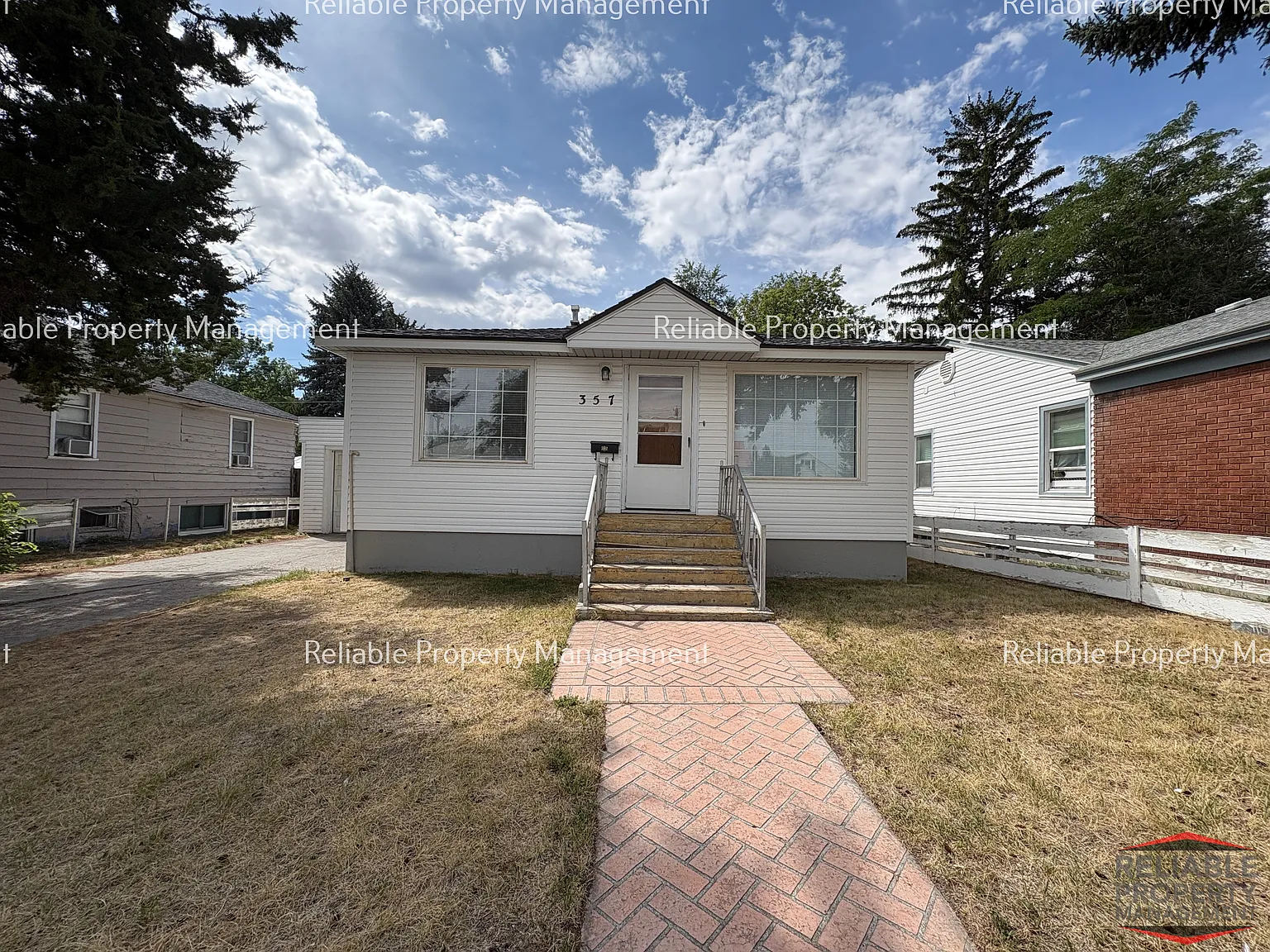 4 bed, 1878 sqft, $1,895 — Photo 1