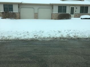 2507 Prospect St, Peru, IL 61354