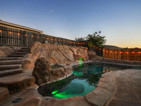 806 Fairywren Ct, Lincoln, CA 95648
