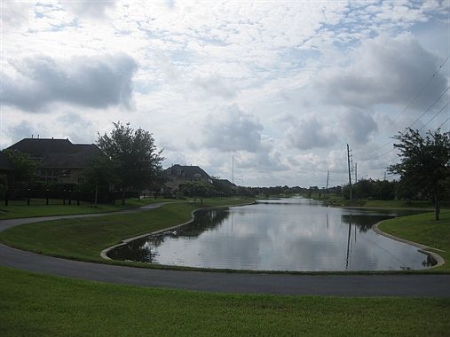 3rd image of 5410 Faircreek Ln
