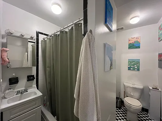 Rented by KNOCKKNOCK LLC | media 5