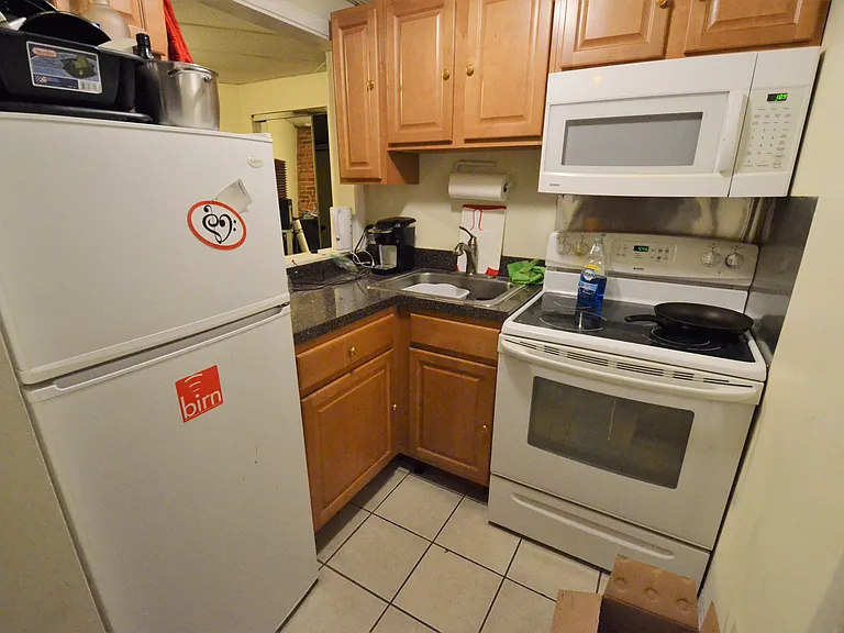 24 Hemenway St #1 — Photo 29
