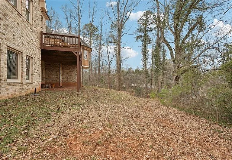 343 Summer Garden Dr — Photo 79