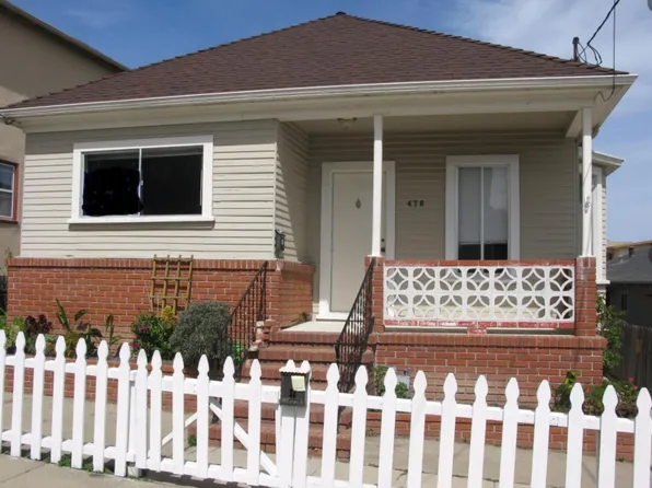 476 Jackson St, Monterey, CA 93940