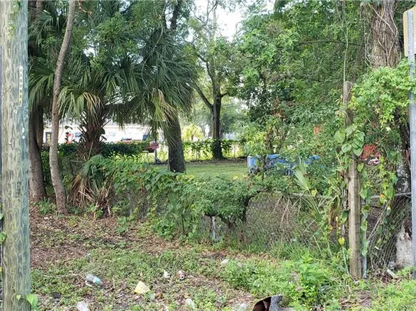 903 Metto St, Clearwater, FL 33755