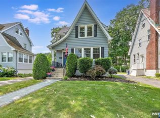 349 Elm St, Oradell, NJ 07649
