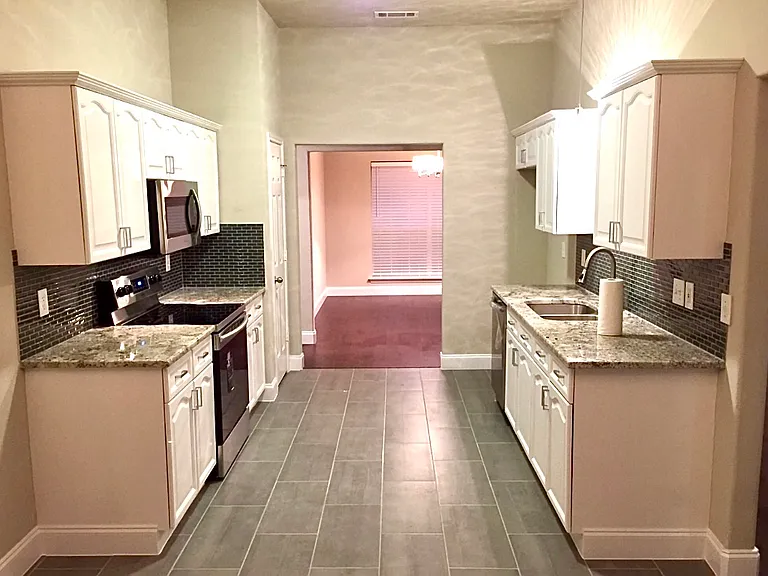 9820 Williford Trl — Photo 6