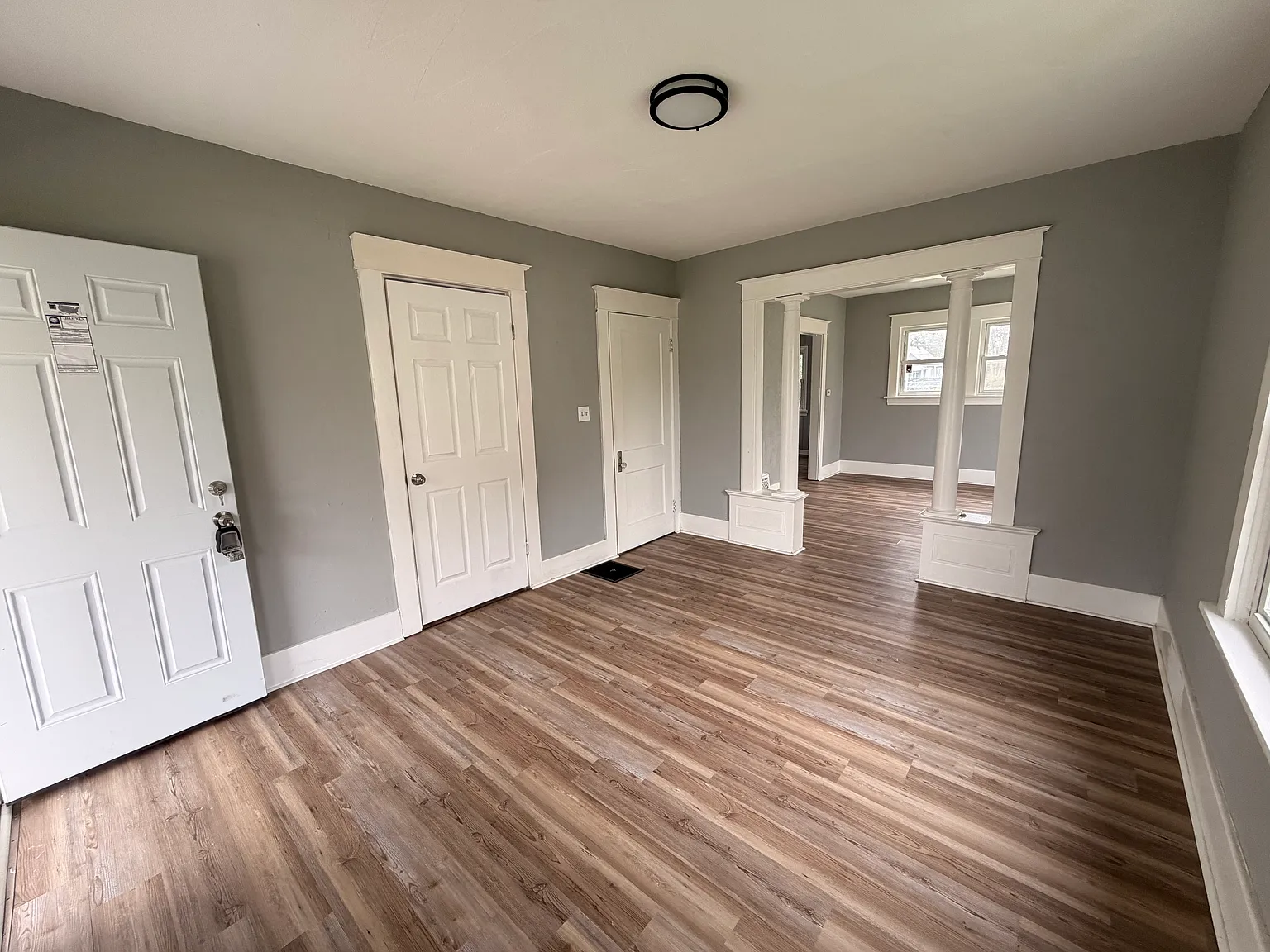 3 bed, 1182 sqft, $1,225 — Photo 3