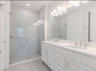 1050 Enbrook Loop, Naples, FL 34114