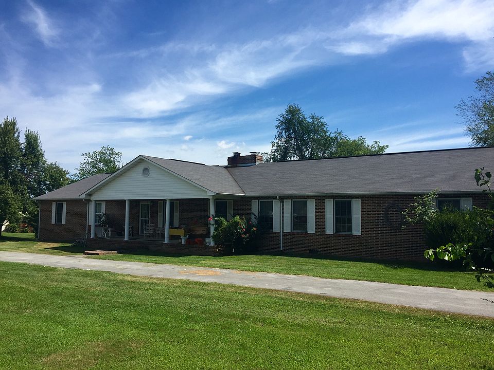 1st image of 151 Oakley Dr