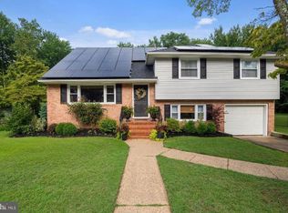 8 Johnstone St, Pennsville, NJ 08070